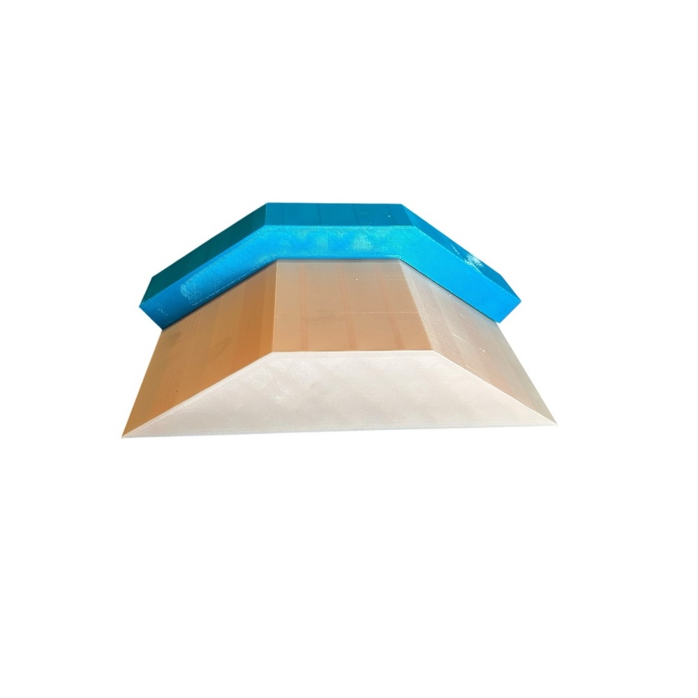 Fingerboard Pyramid Ramp Obstacle - Picture 3 of 6